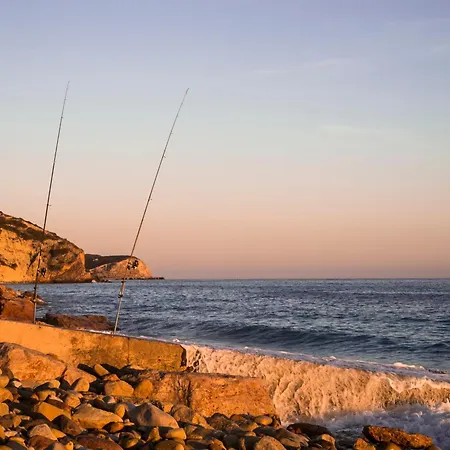 Dom wakacyjny Newly Renovated 2 Bedroom Townhouse - Close To *